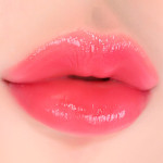  AMUSE Тинт глянцевый 05 с розовым оттенком dew tint strawberry, 4 г